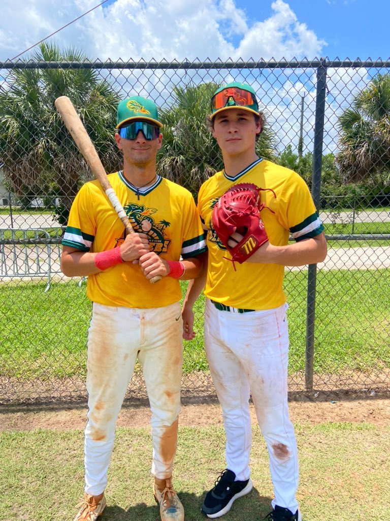 🐉Players of the Game🐉

<a href="/CalabrettiJoey/">Joey Calabretti</a> Hit a grand-slam to break the 7-7 tie, giving the blazers an 11-7 lead. 

<a href="/QuinSpalding/">Quin Spalding</a> coming in relief picking up the Win. He pitched 5 innings and only allowed 1 run. 

Great 14-7 Blazer Win! #blazeup