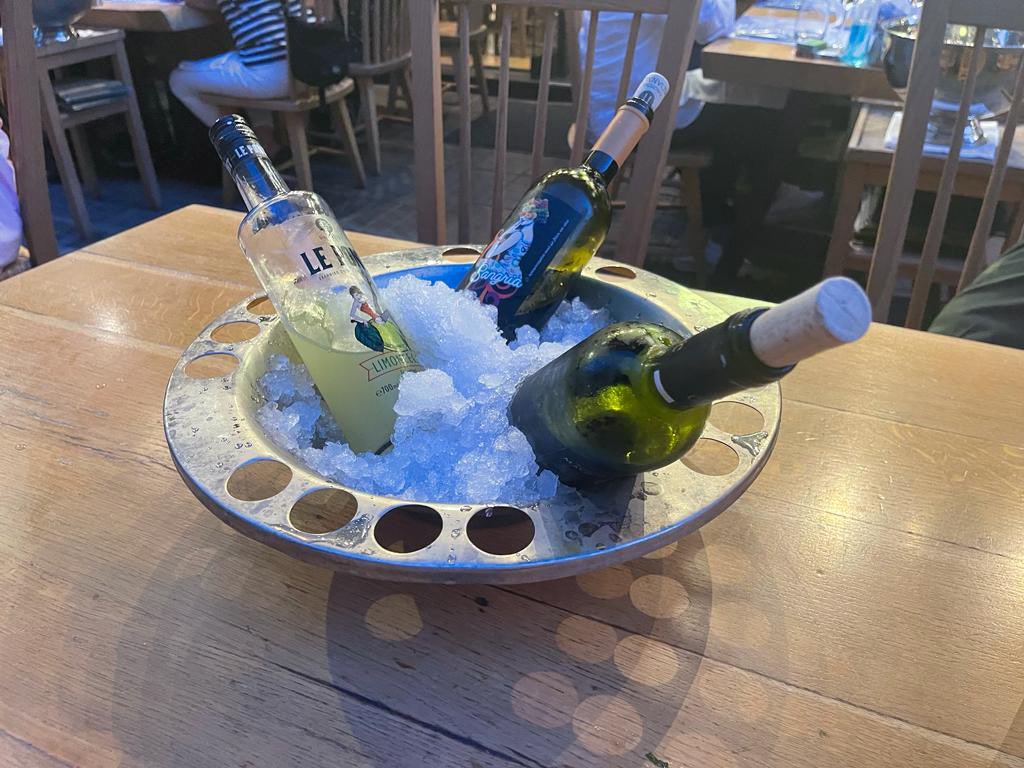 blocaus00's tweet photo. Tessalònica ( Salònica ) . 
Bona rebuda , polý kalá !!!!!!!
#Seabass #Llobarro excels ! https://t.co/y2NFxzZ6Va