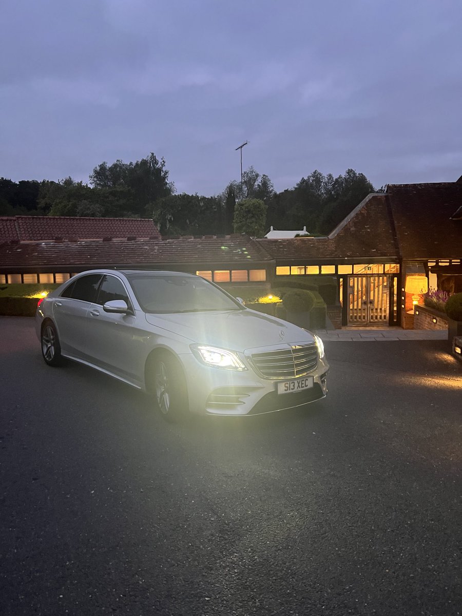 SL_Executive's tweet photo. Talbooth, Dedham transfers for weddings, business meetings, relax, unwind, recline &amp; arrive in style. 
7 S-class Mercedes now part of our Essex fleet. V class Mpv x 3 or the E class saloon. https://t.co/T4GREGwifD