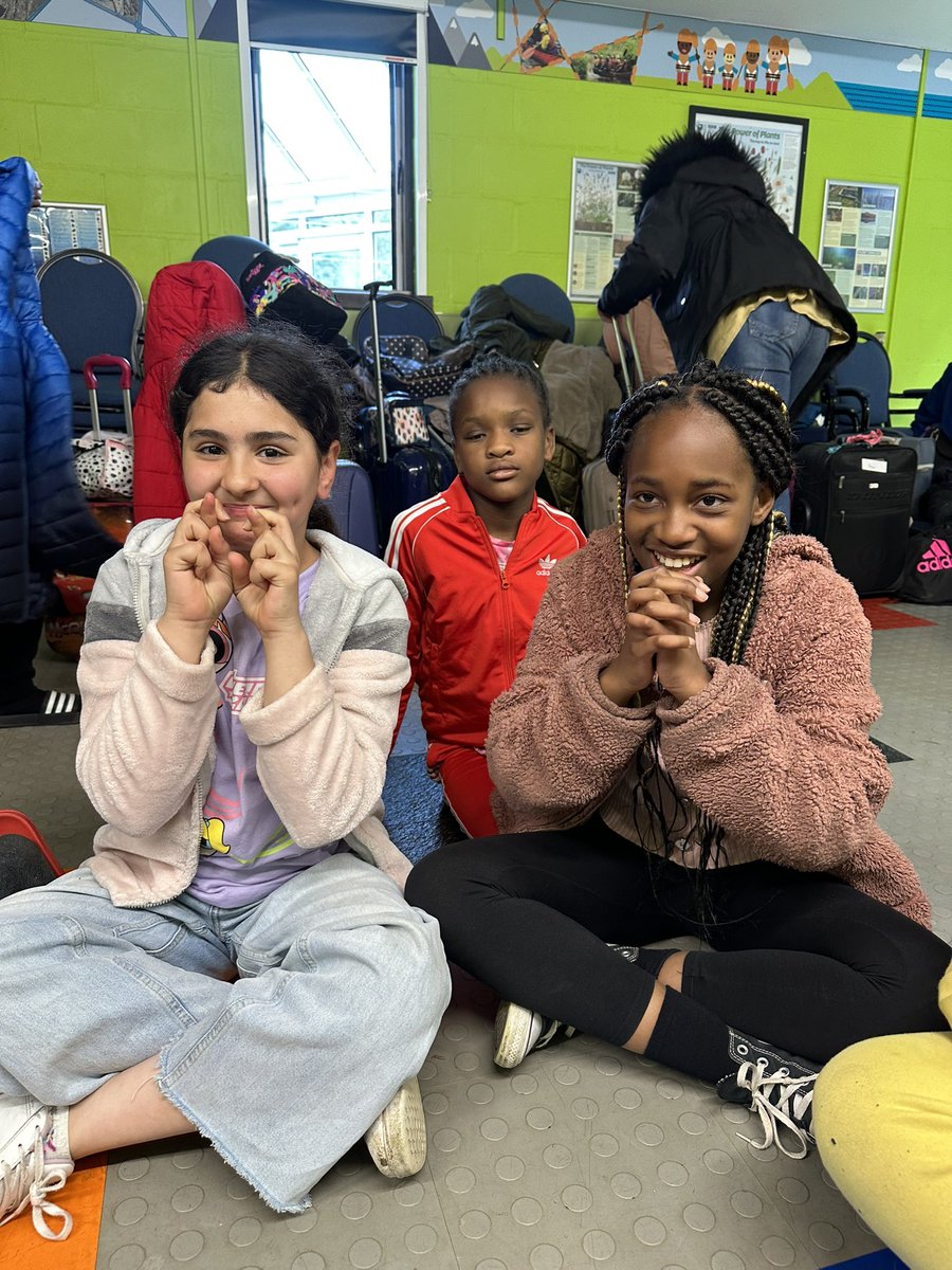 Y6 are patiently awaiting some big news…can you guess what it might be? That’s right - it’s their room allocations! Stay tuned to see who they are in a room with! There are lots of smiling faces now 😁🥰@NST_forschools @YHALosehillHall #50thingsatWelbeck
