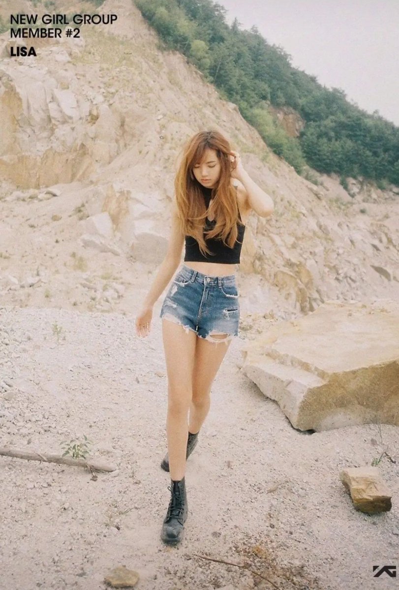 BellaDea127's tweet photo. Lisa, thank you for being so strong and an inspiration to all. You always do your best and have shown professionalism through the years. You became a Global Superstar as you are born to be one yet you remain humble and kind.

FOREVER WITH LALISA
#7YearsWithLisa https://t.co/ofd1xHCBCz