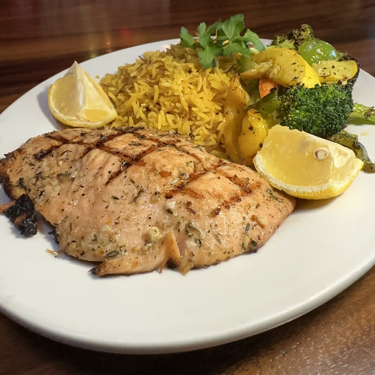 Savor a seafood sensation with our grilled salmon! 🌊🍽️ 

Indulge in Mediterranean-spiced perfection, served with sautéed veggies and fluffy vermicelli pilaf. A true culinary masterpiece awaits. Join us today!

#vegasdining #vegasrestaurants