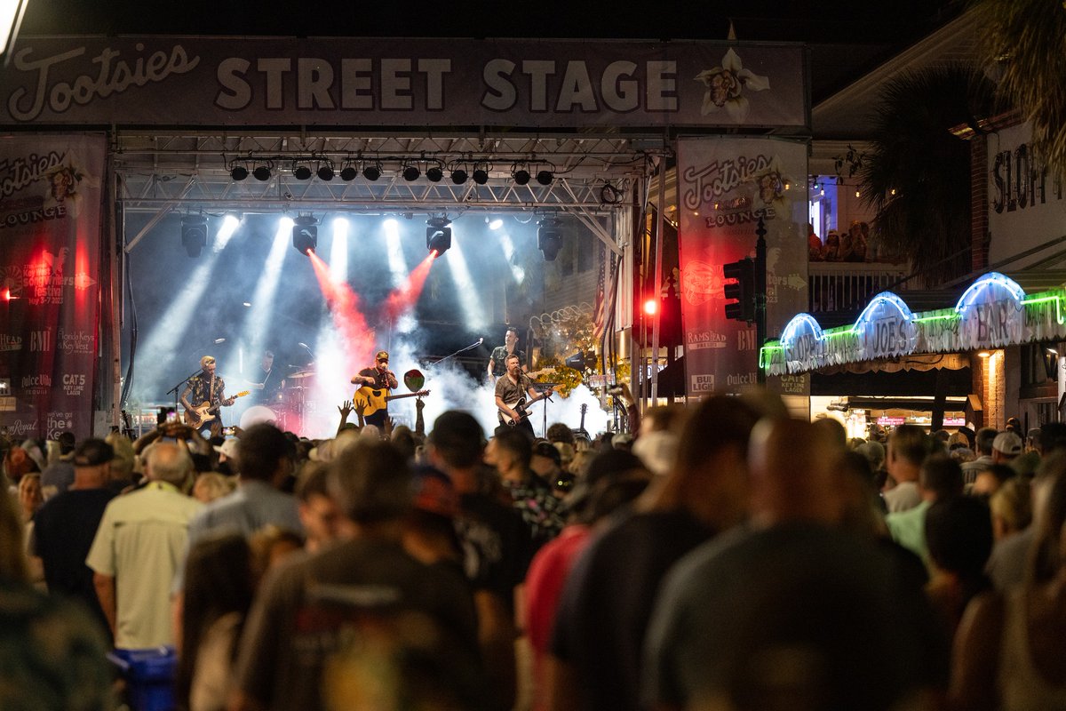 M_R_Junkies's tweet image. Thank you @KWSWF for sharing your photos from @Michaelraymusic's performance. We shared more on our facebook page if anyone wants to check them out. #michaelray #kwswf #keywestsongwritersfestival