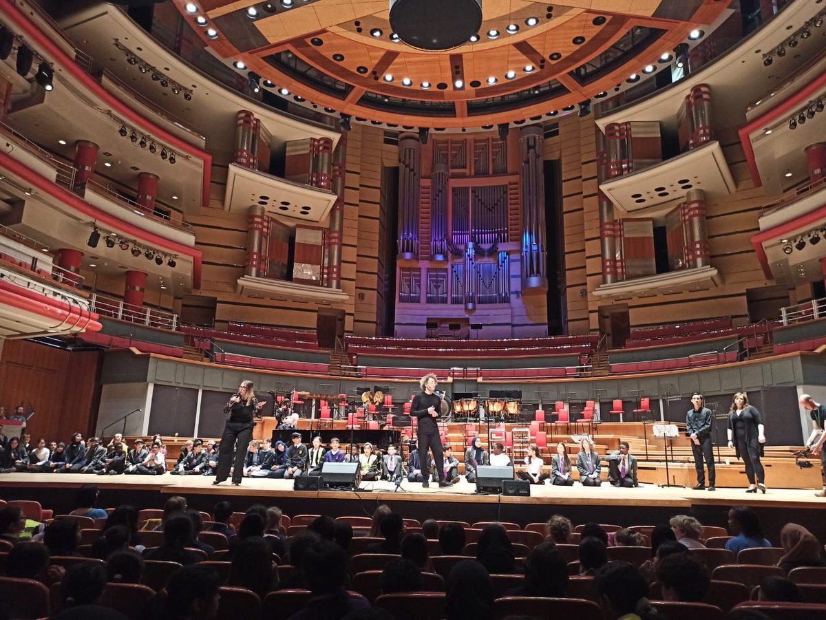 Selly Park Choir enjoyed singing with the #excathedra big sing at symphony hall #symphonyhall #bigsing demonstrating the character virtues of courage and resilience of our inspirational women Rosa Parks and Ellie Simmonds, well done everyone, we are so proud of you!