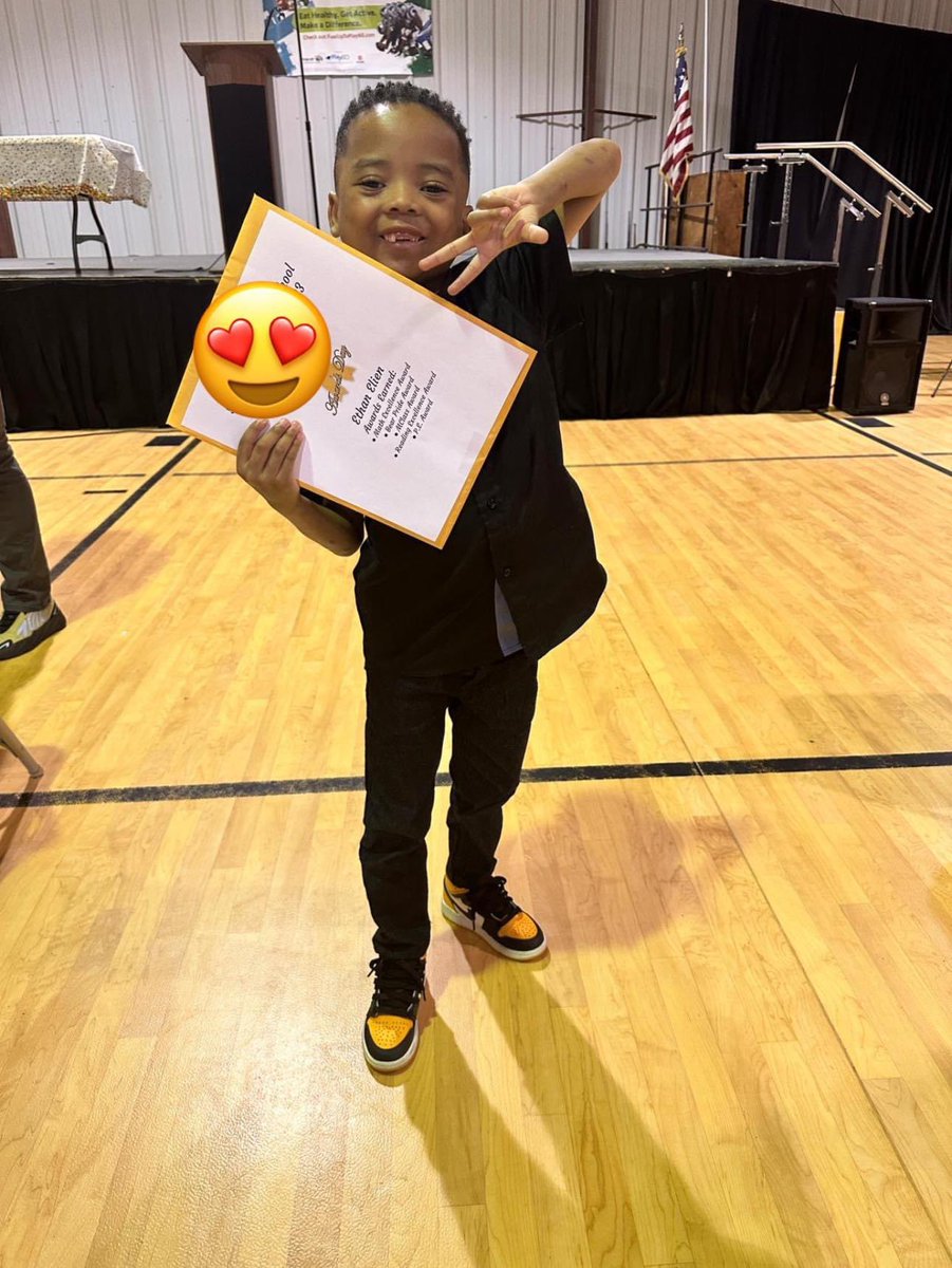 EthanPlayz tweet media