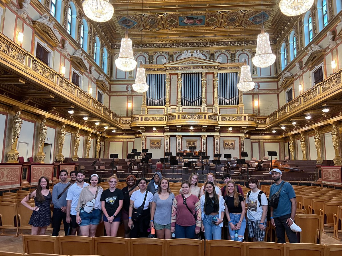 Towson University Study Abroad & Away (@towsonuabroad) on Twitter photo 