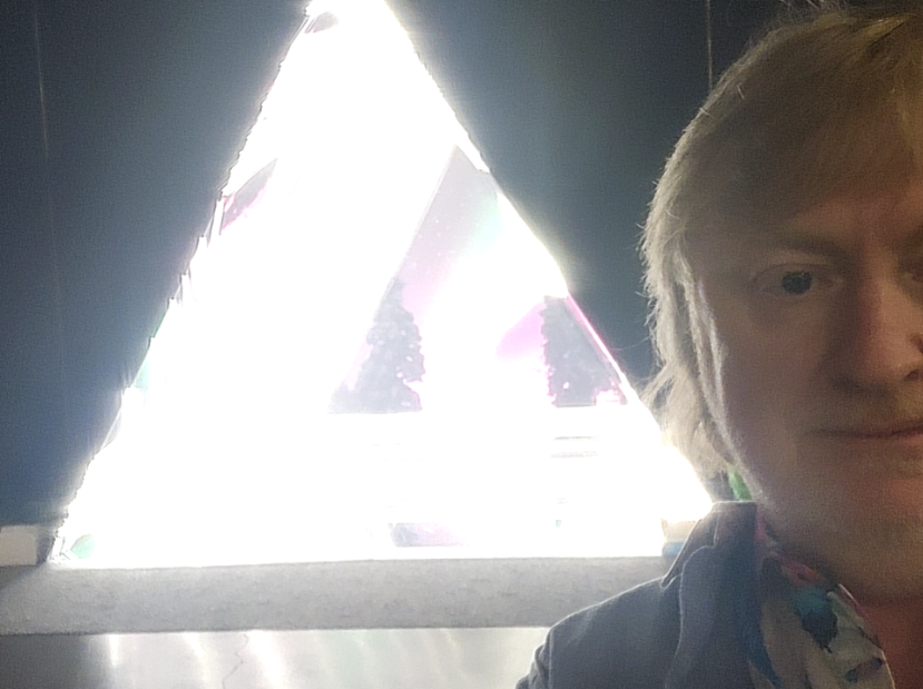 Chtr_Ronnie's tweet photo. #CiscoLive Selfie camera isn't up to the bright lights of Live https://t.co/PLFFJFwFnw