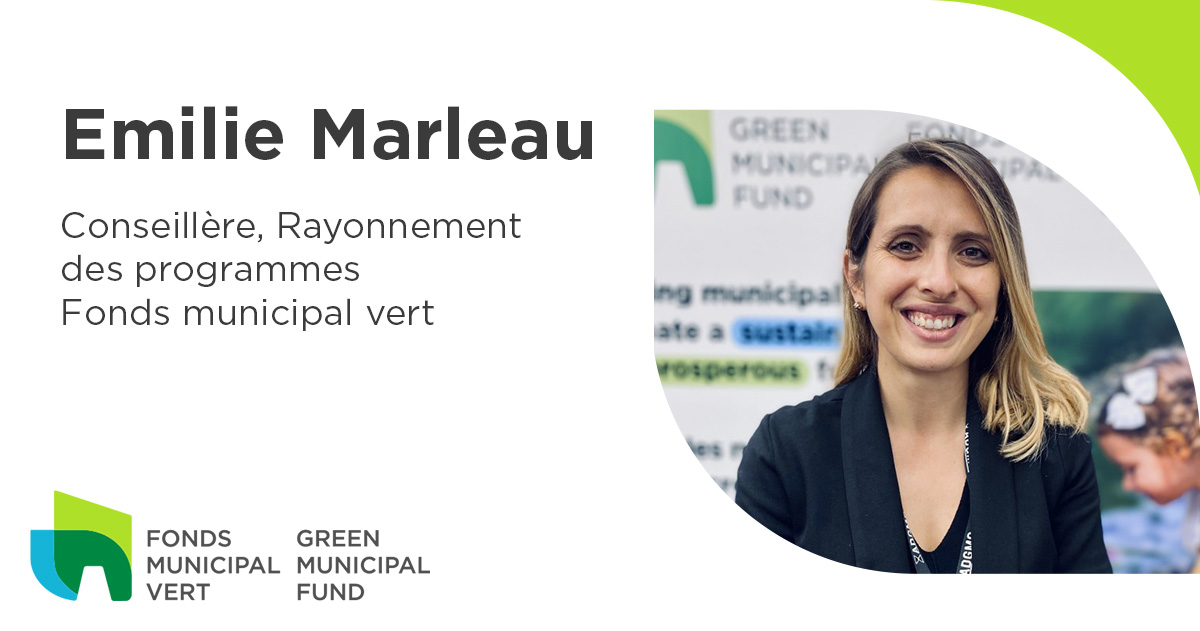 FondsMuniVert's tweet photo. Le FMV participera au congrès 2023 de l'ADGMQ. Notre conseillère @emilie_marleau ainsi que nos gagnants des CCD auront une présentation sur l’économie circulaire au kiosque du FMV. Apprenez-en plus sur nos possibilités de financement : https://t.co/BYTPl3fzDG https://t.co/oc42xm281A