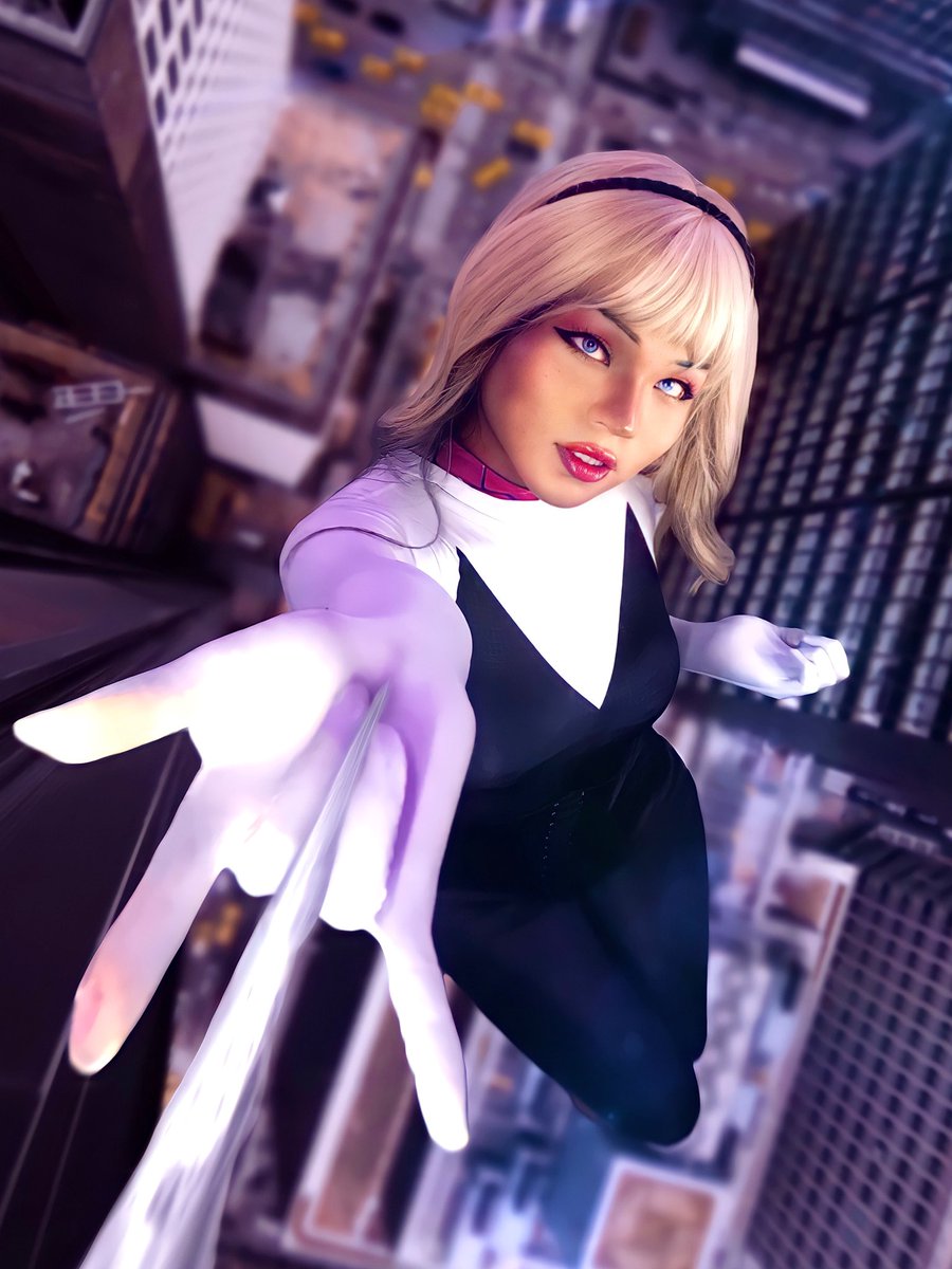 dieusnakee's tweet photo. Qué te costaba Sony? #GwenStacy https://t.co/xWKoI2kAhW