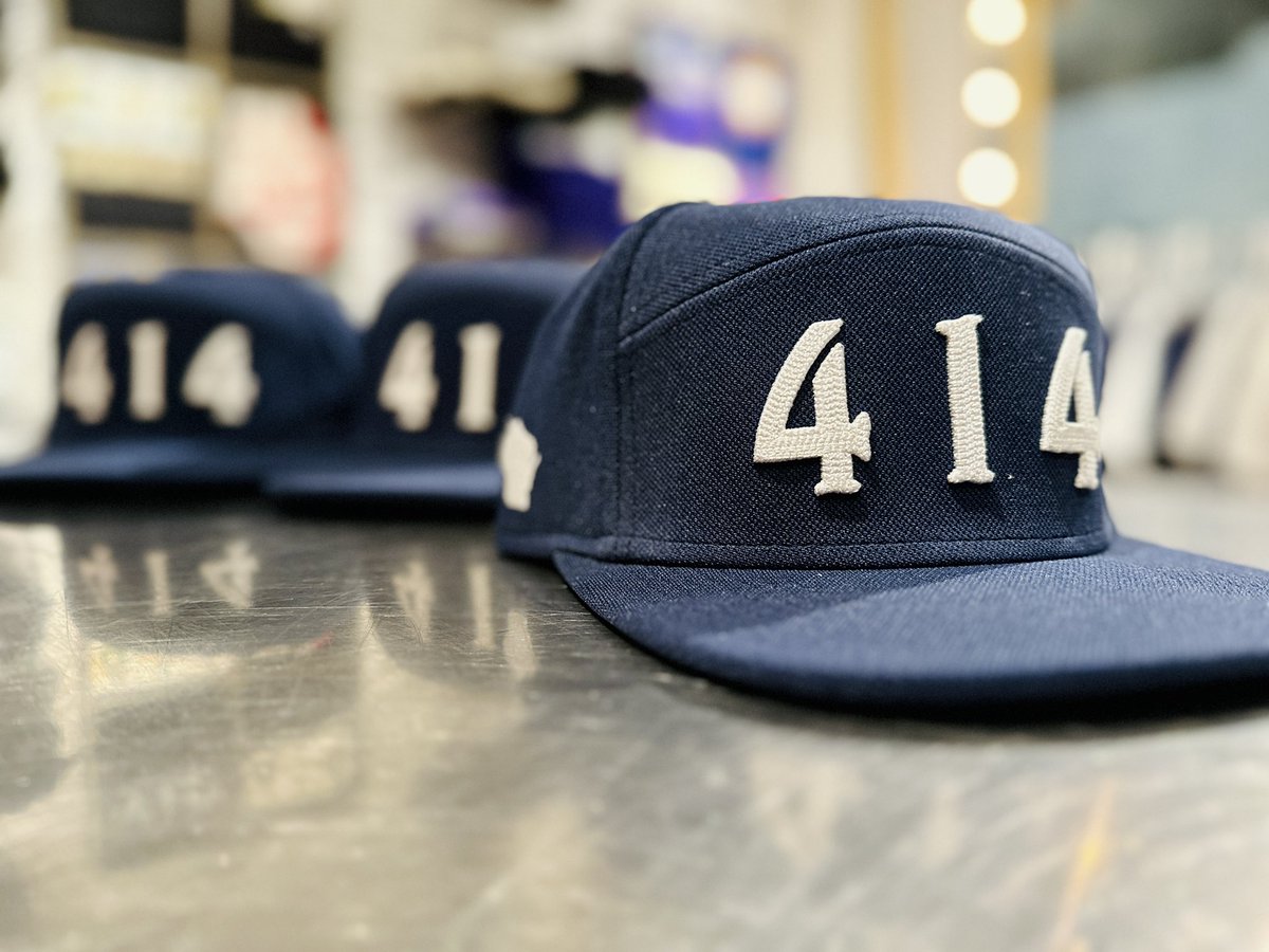 BOXFRESH — 📦 414 recycled hat 
414milwaukee.com/414-recycled-h…

#414milwaukee #milw #mke #recycledclothing #recycled #recycledfashion #recycledart #thirdward