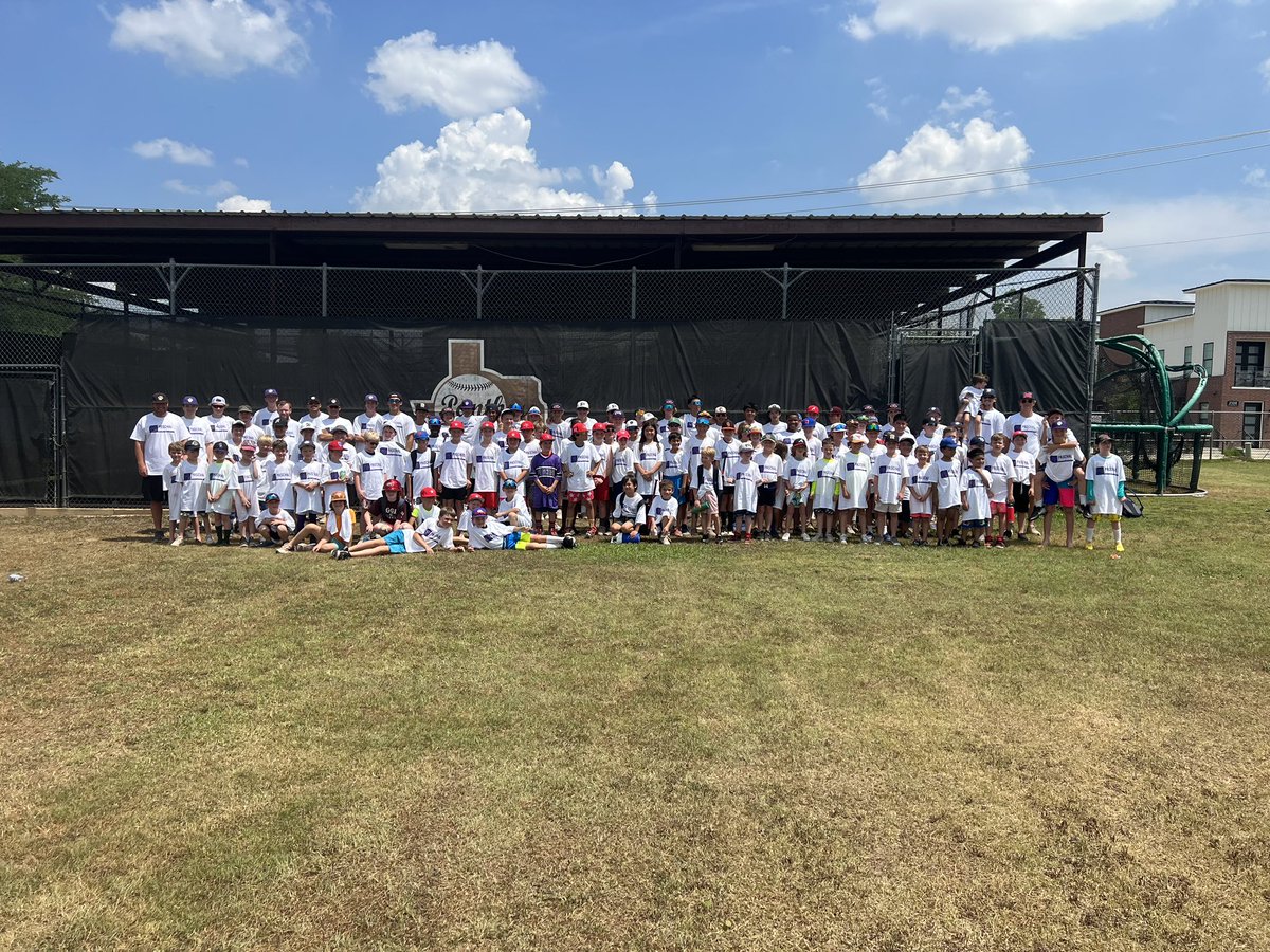 Another year, another great Paschal Baseball Camp! Thank you to the Fort Worth community for trusting us with your kiddos for a few days of fun!!