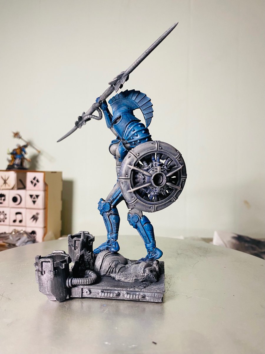 DicePunk_Guru's tweet photo. @AwakenRealms decided to paint Athena monument for a buddy of mine what you think?? https://t.co/svXCC9qm4h