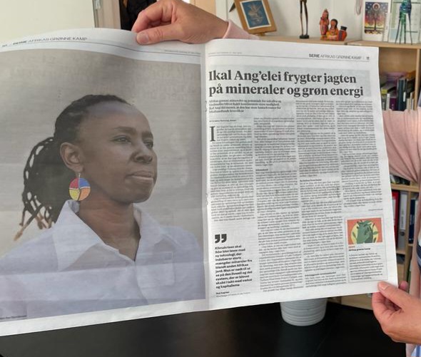 FoLTurkana's tweet photo. We made it to the front page of a Danish Newspaper!📰

"Ikal Ang'elei has a fear. It began when she saw oil projects spring up in northern Kenya, driving indigenous people away from places where they have lived for generations. And since then, the fear has grown greater." 1/2 https://t.co/6qGhkfqgqr