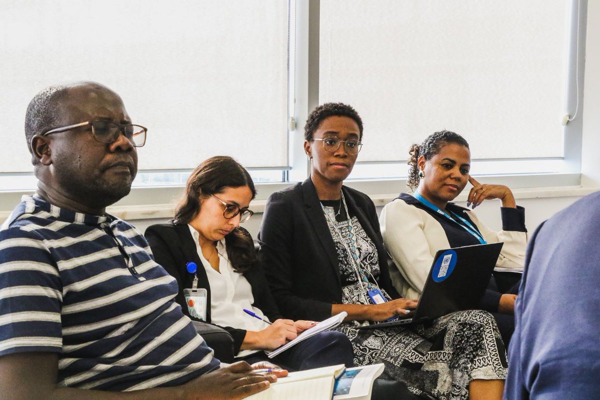 UNDPAngola's tweet photo. Today, @UNDPAngola held a policy meeting w/
@AfDB_Group Head of Human Capital, Youth and Skills #Development in the Southern Region, in coordination with @MESCTI_ANGOLA and #PDCT to discuss the AfDB's supervision mission for 🇦🇴science and technology development project. https://t.co/3Mhba3Ucir