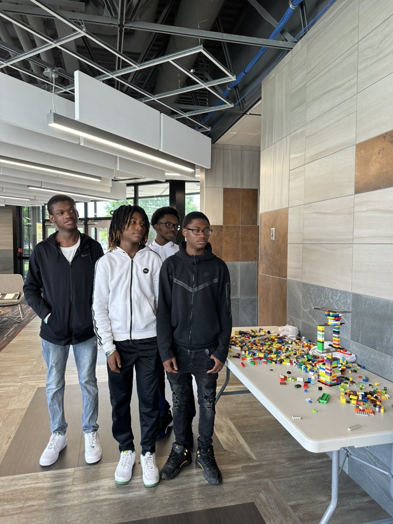 MSCS_CCTE's tweet image. CCTE students engaging in some team-building today at the @MLGW Utlity and Line Worker Bootcamp  hosted with @SouthwestTN (Macon Campus)! 

#readygrad #cteprograms #memphisshelbycountyschools #southwesttn #summerprogram