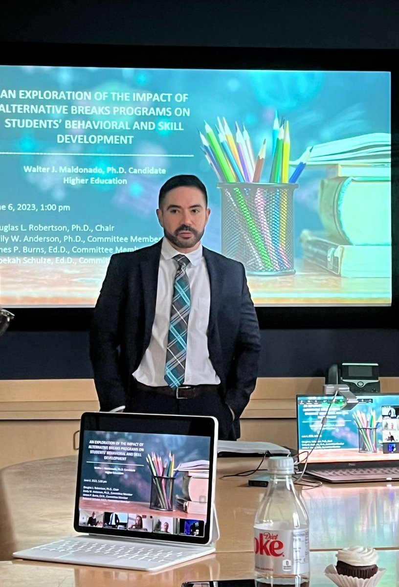 walterpaddy's tweet photo. So, I did a thing… I successfully defended my Ph.D. Dissertation!!! Thank y’all who came out to support me during and after my defense! “Dr. Maldonado” appreciates the love 😃
#PhD #defense #doctor #FIU #finished #done #Ididit https://t.co/AkWhoeonUV