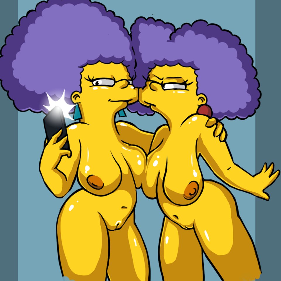Dis_Elemental's tweet photo. Patty's going nuclear with the online dating apps. "Yeah, here's a picture of her. I can totally talk her into it."

p:  users/19357514 
b:  (@)Disgruntled_Elemental https://t.co/U3hl2fwHOY