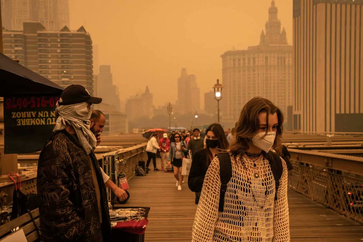 This is what America's air would look like every day if it wasn't for the EPA regulations that Republicans want to strip away.