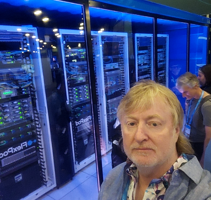 Chtr_Ronnie's tweet photo. #CiscoLive it takes a lot of network for a 20000 people conference https://t.co/3bn7eSzStH