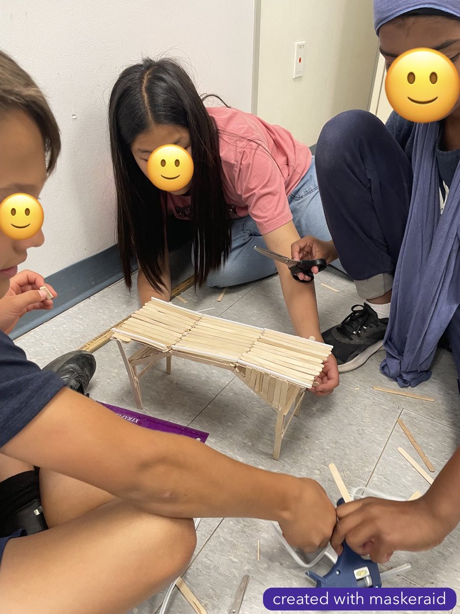 Construction on our bridges continues! Can you feel the creativity and excitement happening in portable 9?! #portable9willshine ⁦<a href="/lkwwrdsb/">lkwwrdsb</a>⁩ ⁦<a href="/wrdsb/">Waterloo Region DSB</a>⁩