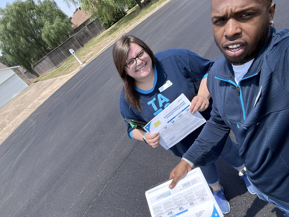 dgreen8987's tweet photo. We know it’s hot 🥵 but today we Trot!!#feetonthestreet #Kamo #BigBoro @CoachAPacheco @iamericlang @Farzad_Farokhi @AlyssaMoore_12 https://t.co/xSvxQKc7Dh
