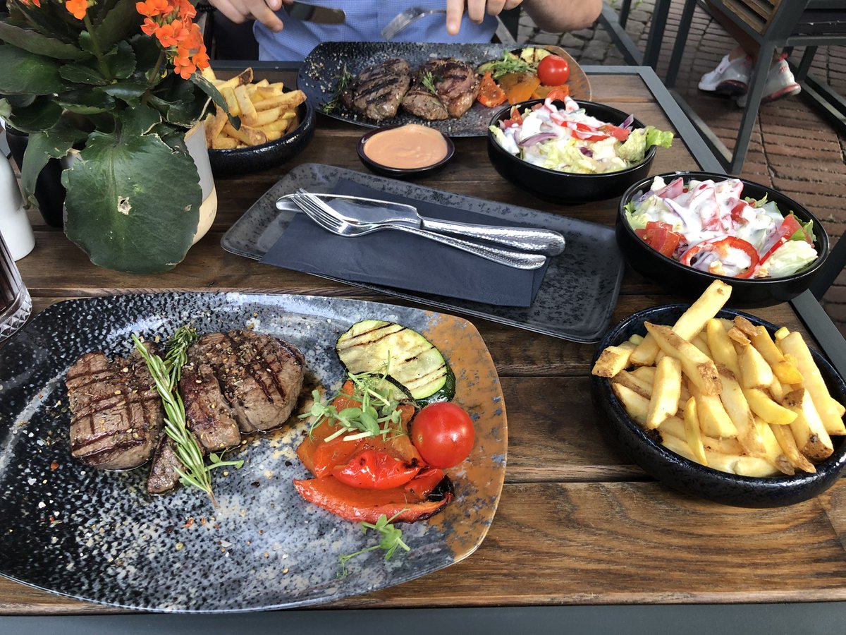 Jess ✨ tweet media