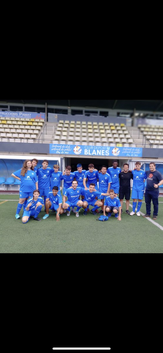 Gracies als <a href="/IInclusiu/">Invencibles Futbol Inclusiu</a> per donar-me l’oportunitat de poder entrenar amb ells! <a href="/CDBlanesOficial/">Club Deportiu Blanes</a> son uns cracks!