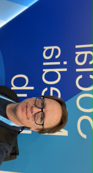 BillBaerwalde's tweet photo. #CiscoLive arrival tweetup! https://t.co/Vpyev3W7lg