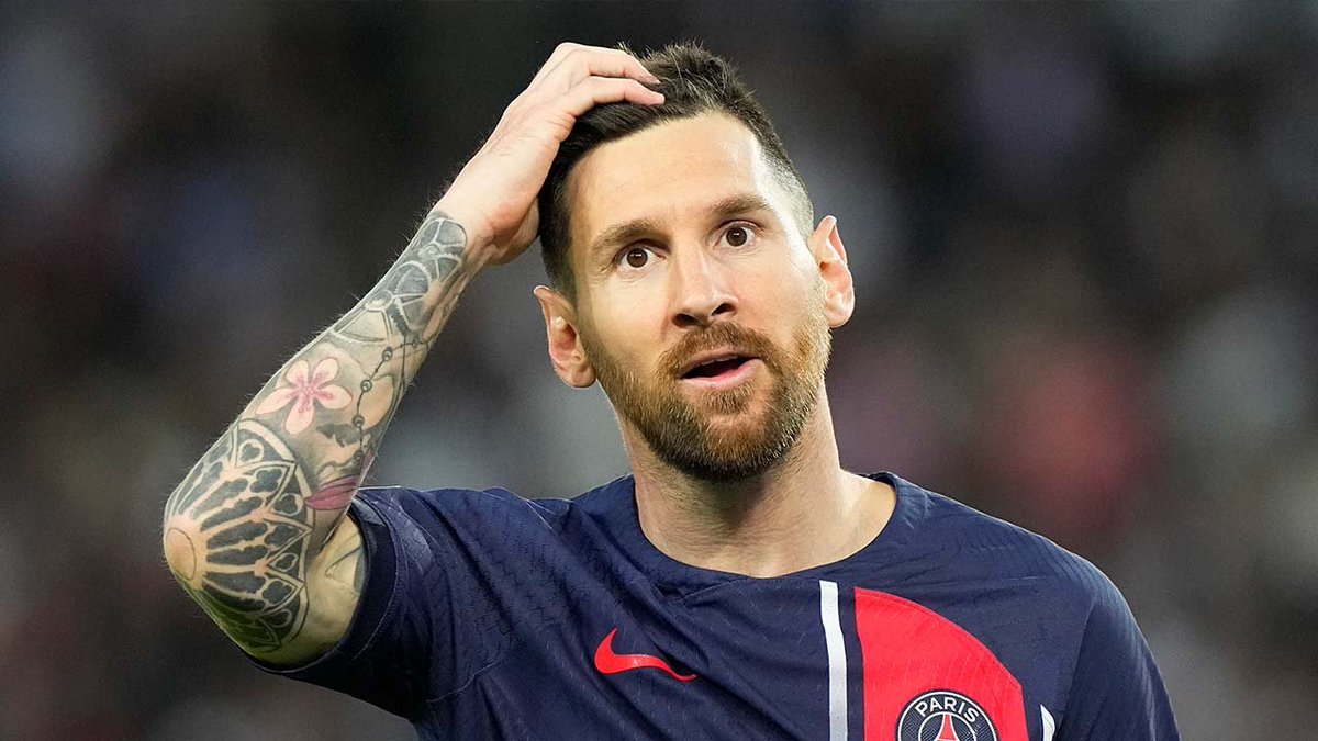 🚨 À Miami, Lionel Messi a également bien négocié son arrivée ! 😳

• un pourcentage sur les abonnements au MLS Season Passe d'APPLE TV , directement versé par APPLE 
• un pourcentage sur les ventes de maillots de la franchise, directement versé par Adidas
• possibilité
