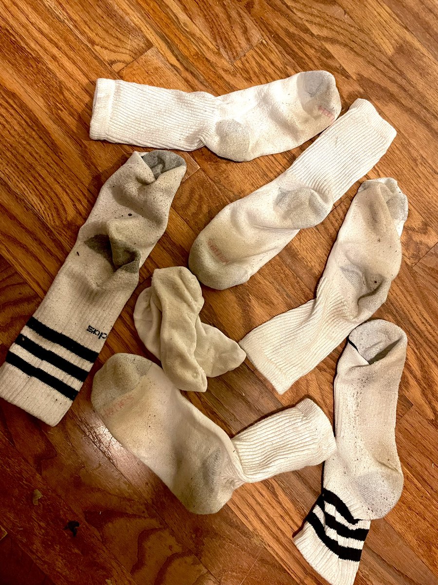 Goddess Natty💋 on Twitter "Need some new socks😬 Get all mine gross