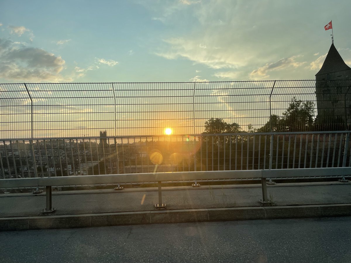 Le couché du soleil à Fribourg 🇨🇭