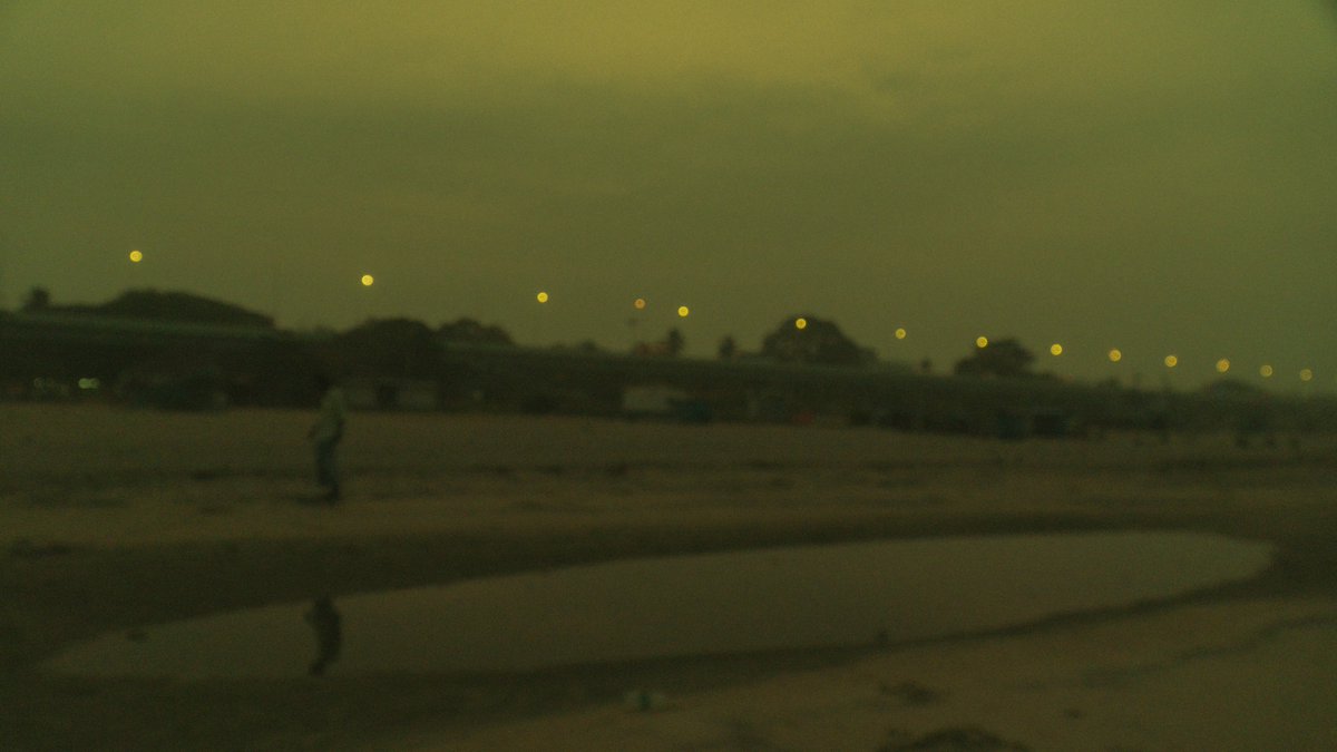 //  Morning beach scenes [7/24]    
 Location :  Alappuzha beach         

Feel free to show your support