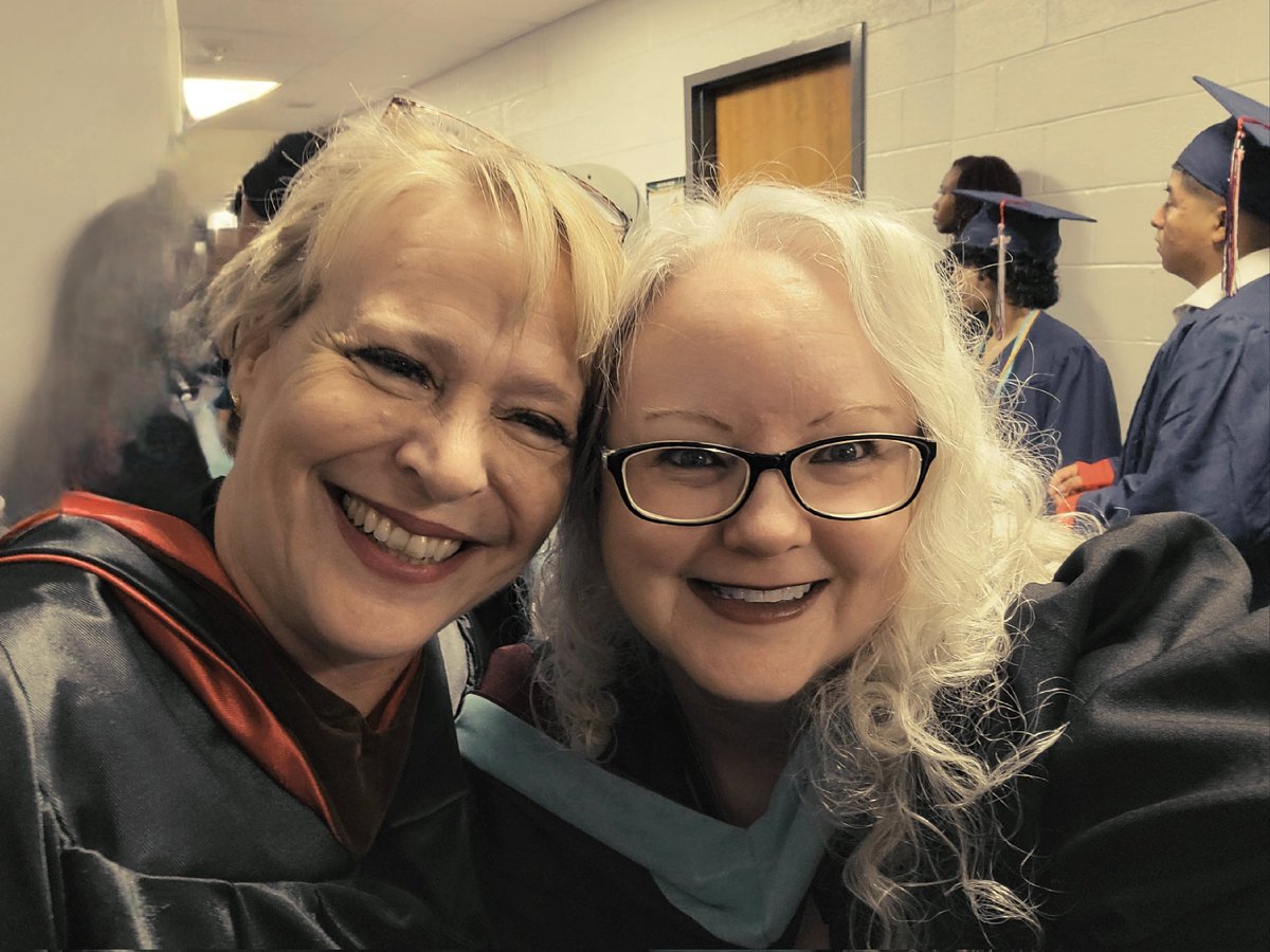 Julie Reiter tweet media