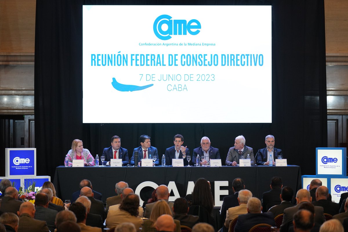 redcame's tweet image. EN #CAME, WADO DE PEDRO INSTÓ A LOS EMPRESARIOS A PENSAR UN MODELO PRODUCTIVO

💬  “Hace falta pensar una #Argentina multipolar productiva, donde cada región sea una unidad económica que permita el arraigo, el trabajo y el mercado interno, que es de lo que viven las pymes”,…