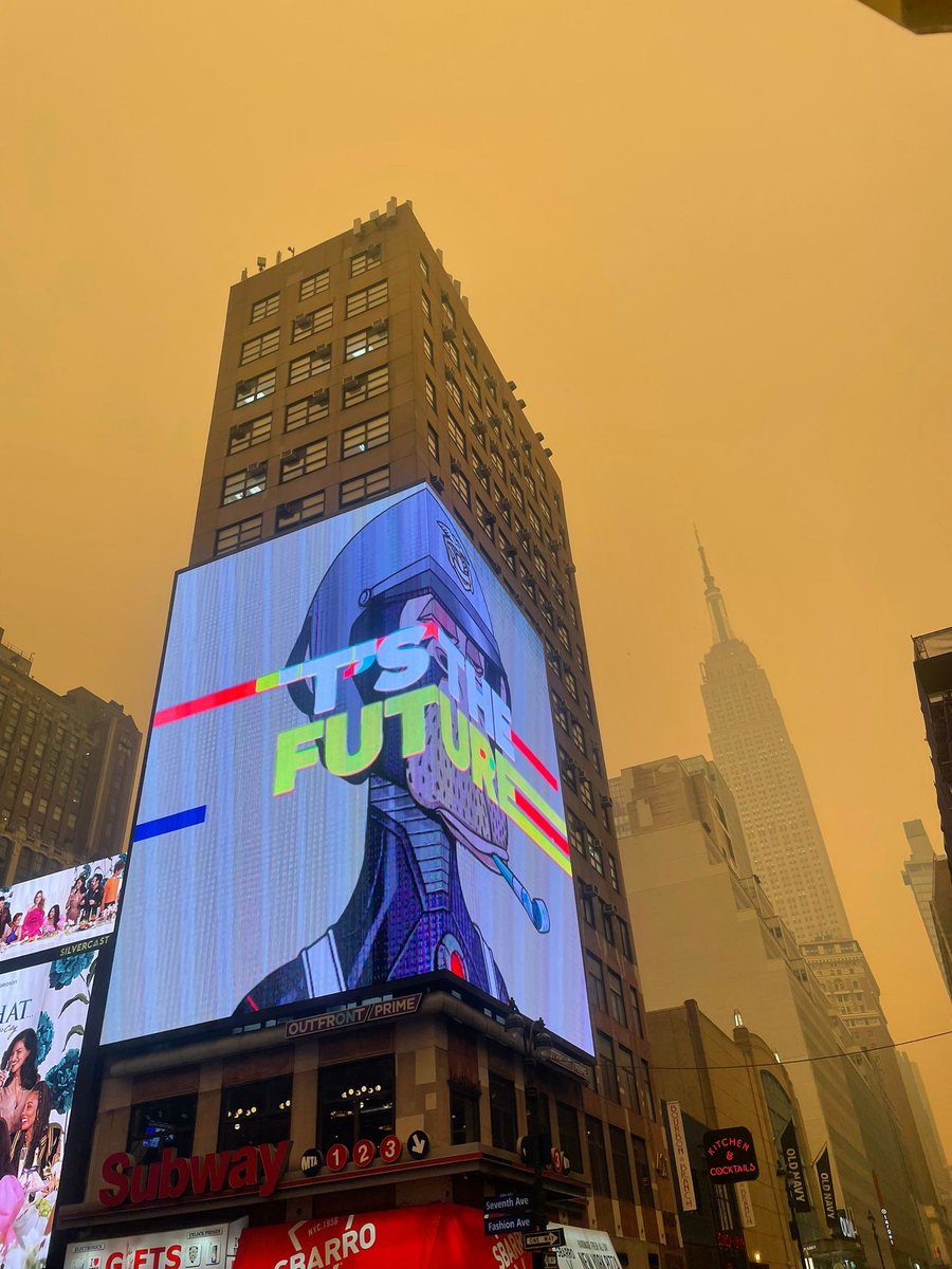 Fires in Canada. Haze in NYC. Feels like the future. Photo Credit Avigail Zuria.
#Canada #fires #NYCsmoke #NYC