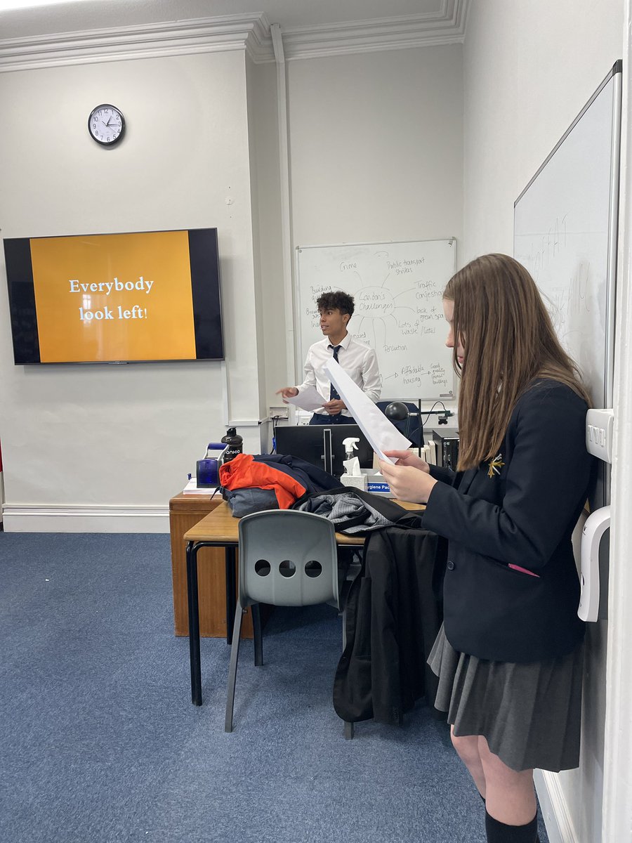 ElthamMoffat's tweet photo. House musical theatre rehearsals are going well, led by our amazing Orin in Y12. Early days but these lot are going to smash it!! ⭐️🐤 https://t.co/0mXOHNWEMB