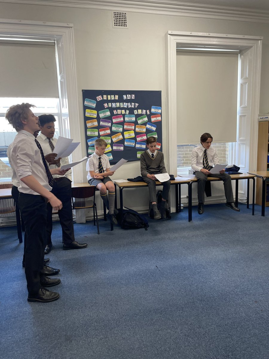 ElthamMoffat's tweet photo. House musical theatre rehearsals are going well, led by our amazing Orin in Y12. Early days but these lot are going to smash it!! ⭐️🐤 https://t.co/0mXOHNWEMB