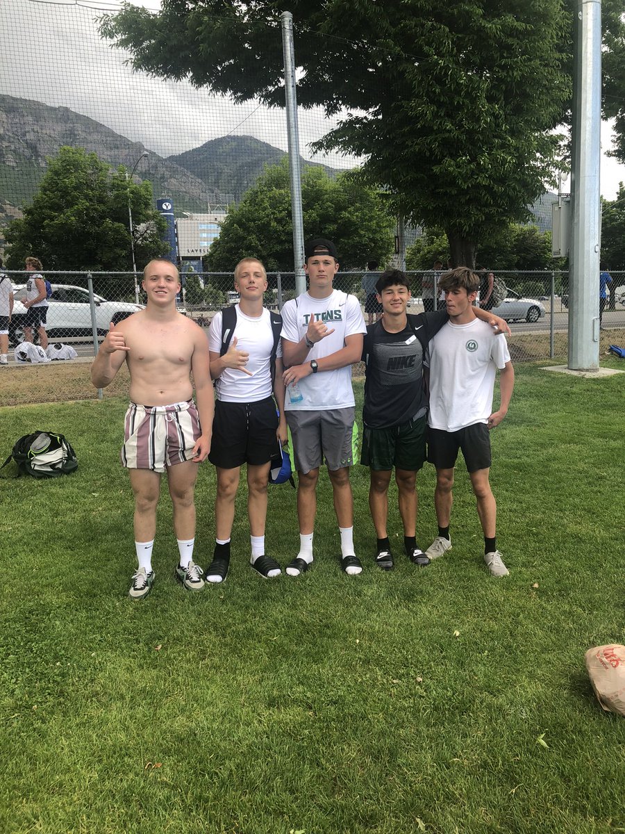 AdamBywater22's tweet photo. Thank you @BYUfootball for the great camp and choosing me as one of their Varsity Linebacker MVPs. Loved working with coaches and learning from them🤘🏼
@PTrenches @alpha_lbu @kalanifsitake @OlyTitansFB @JackDamuni @MooseB90 @CoachBlech https://t.co/JpBkjiinA8