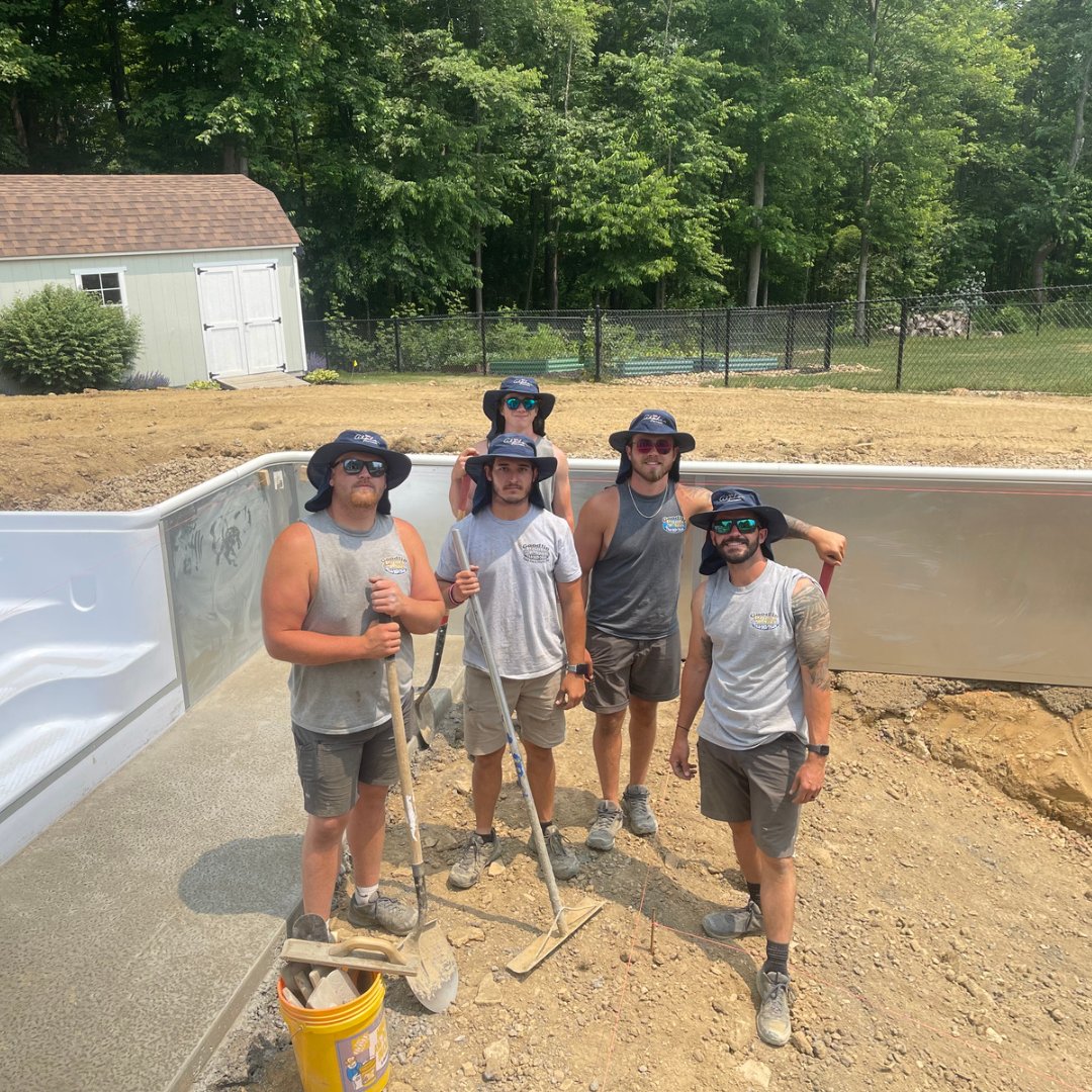 Pro tip: it's all about the neck flap👌 Loving this pic of the Goodlin Pools &amp; Spas crew in our OAPP bucket hats!

#buckethatsarecool #sunprotection #weloveourcustomers