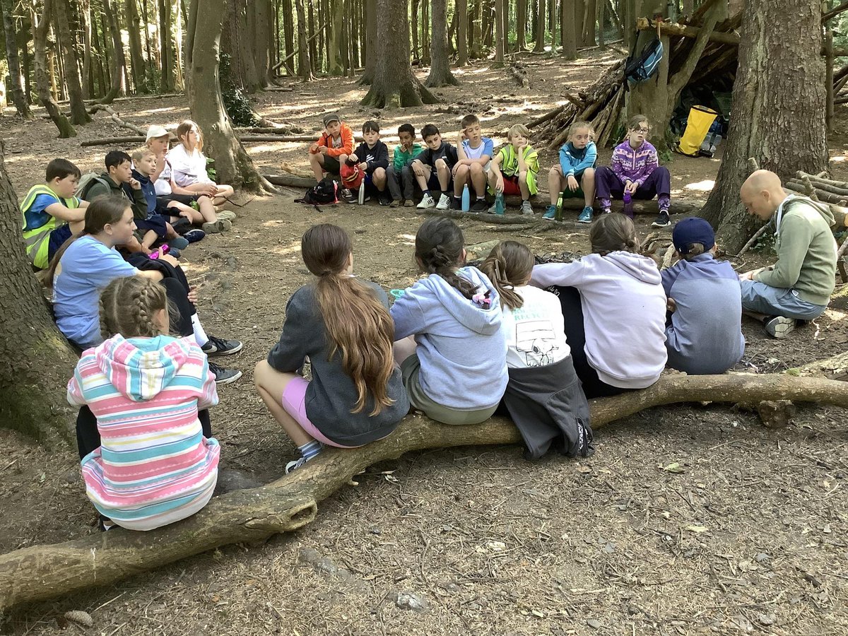 MayalsSchool's tweet photo. Well our Year 6 children are having a blast here @Llainactivity the weather has been awesome and the activities amazing! More of the same tomorrow please! #MayHealthWB #Maycommunity #outdoorlearning #cynefin #wales https://t.co/vV0J3OmGBu