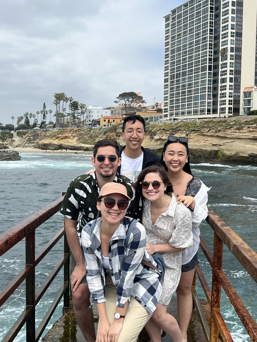 Had an incredible time in San Diego attending and presenting at my first transplant conference! A big highlight was connecting with the three generations of HMH PGY2 SOT residents preceding me. Excited for the coming year and my future career in this field! #ATC2023SanDiego