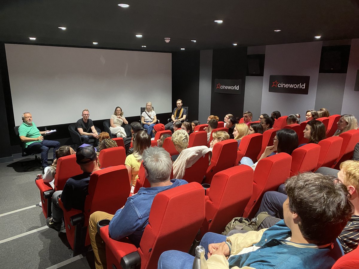 NFTSFilmTV's tweet photo. 2nd @NFTSFilmTV #masterclass of the week tonight with the incredible team behind acclaimed documentary @TheOtherFellow.

Big thank you to @mattbauerfilm (director) and NFTS graduates @LesleyPosso (editor), @AIMcNamara (composer) &amp; @MichelleBrondum (producer)! 🔥➡️ @primevideo https://t.co/BXR21oSUuc