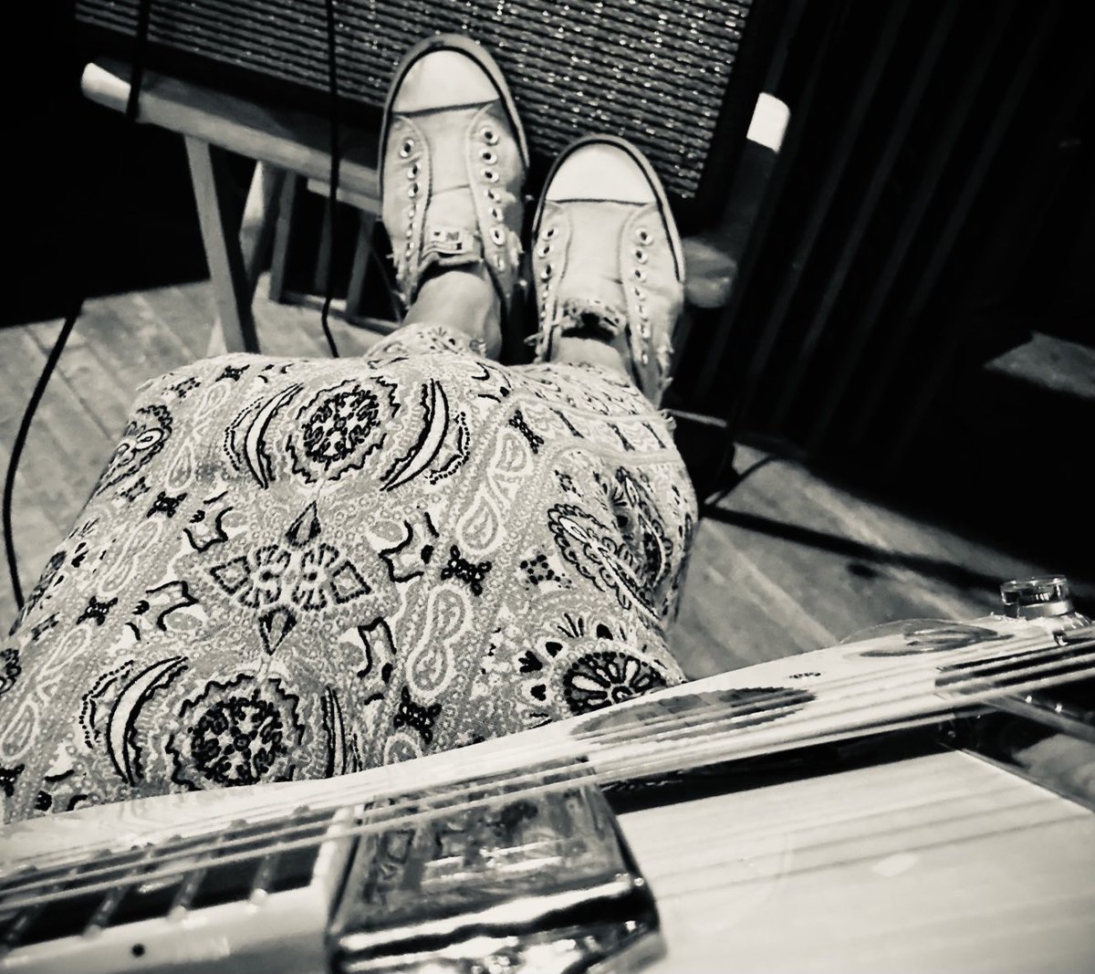 kristinhersh's tweet photo. starting a new Throwing Muses record…thank you, Strangels 
https://t.co/pzsBJ0zrTu https://t.co/aRogvaWBqd