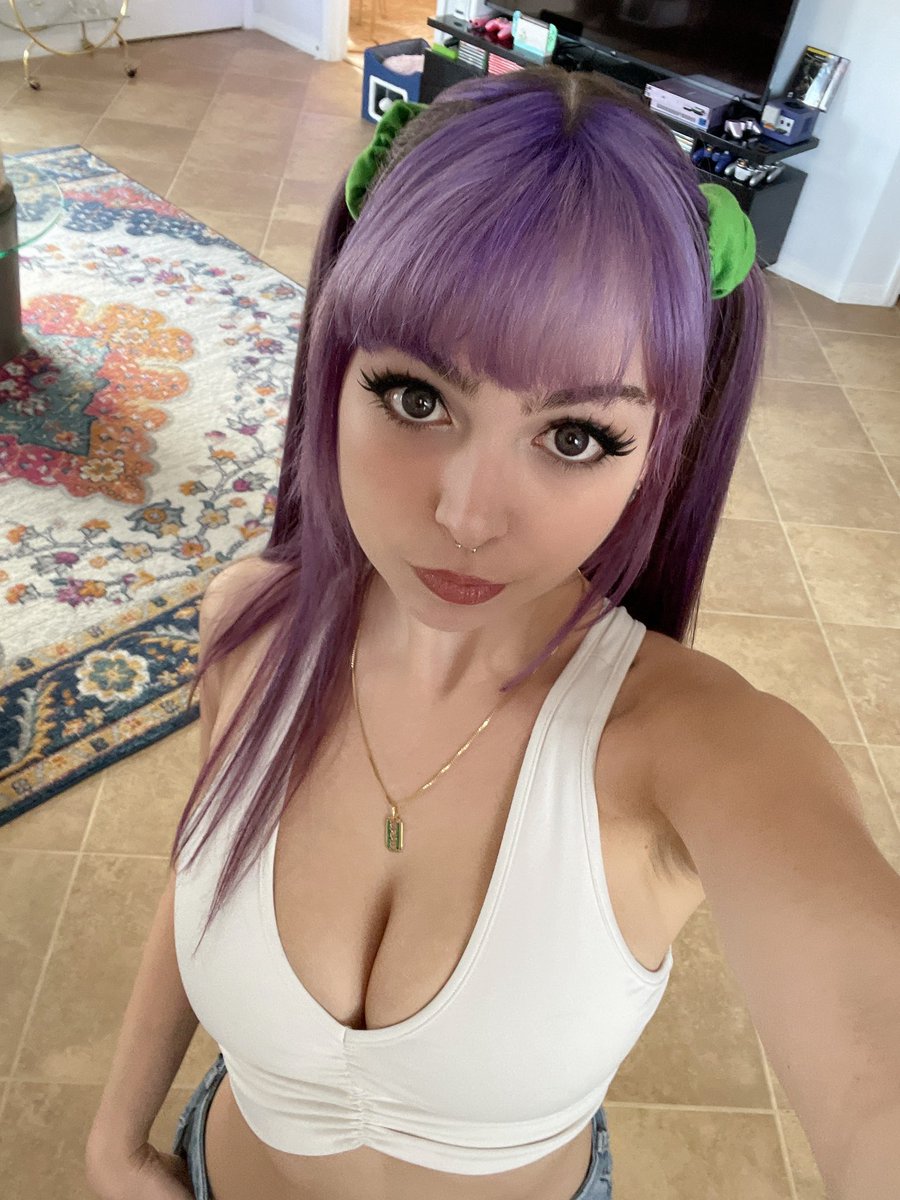 rowsveex tweet picture