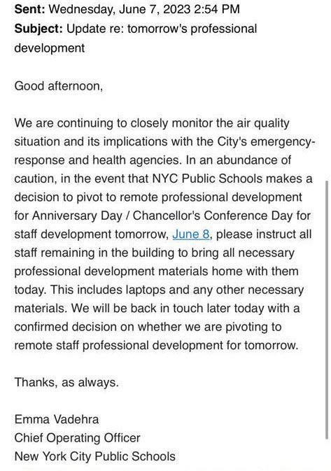 educatorsofnyc's tweet photo. All day to make this health and safety decision and this email at 2:54 PM was sent as most teachers were out the door @NYCSchools?

And still no firm answers

This ‘Hunger Games’ edu-policy is why so many are leaving this profession

When do people start to come first? https://t.co/7axUFVhmeh