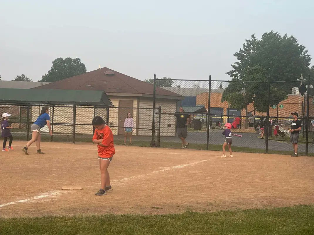 Felixcatt2's tweet photo. Baseball is in this kids blood! Being bale to be an assistant coach makes this even more fun for both of us...It's Viper season!!! https://t.co/qIbtqHM118