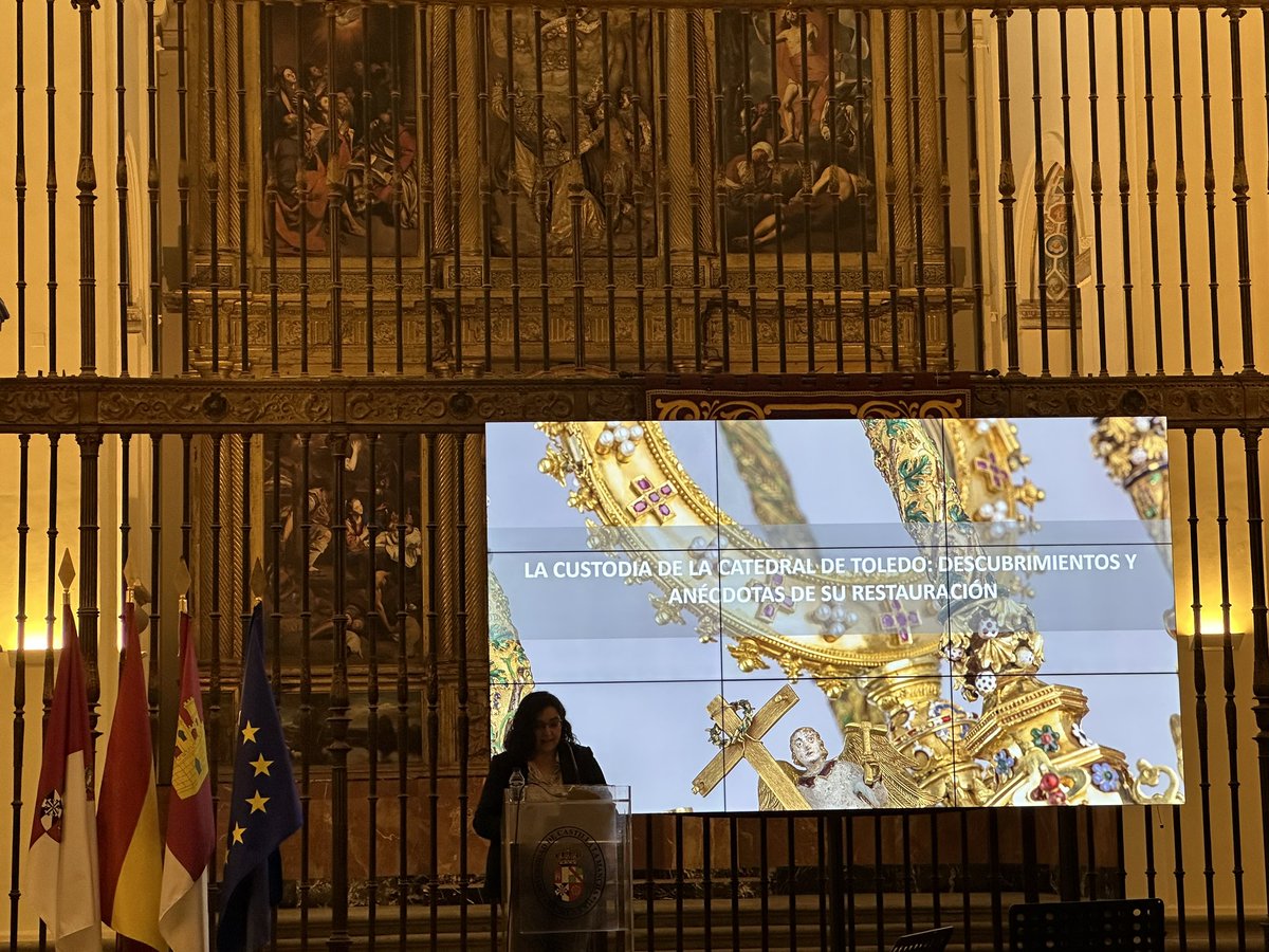 JA_Mondejar's tweet photo. Excepcional conferencia “los secretos de la custodia de #Toledo” a cargo de @ArteGranda e insuperable concierto de la #Orquesta Sinfónica del campus de Toledo y el Coro Polifónico José Saramago, también de Toledo

Gracias, Rector @GardeJulian, Vicerrector Raúl Martín y equipos 🙏 https://t.co/GdFFLhjpCi