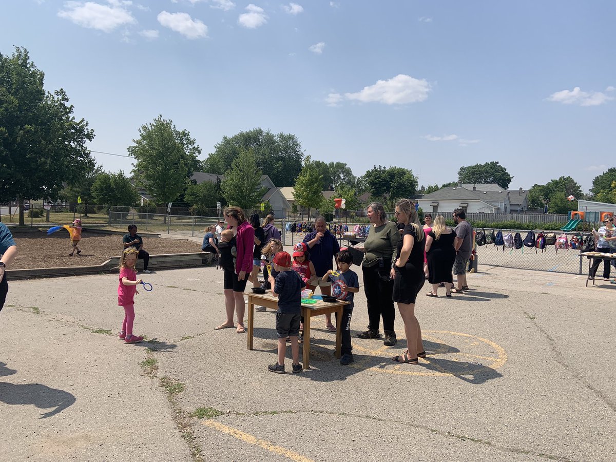 Mrs. Ivana Lukacova tweet media