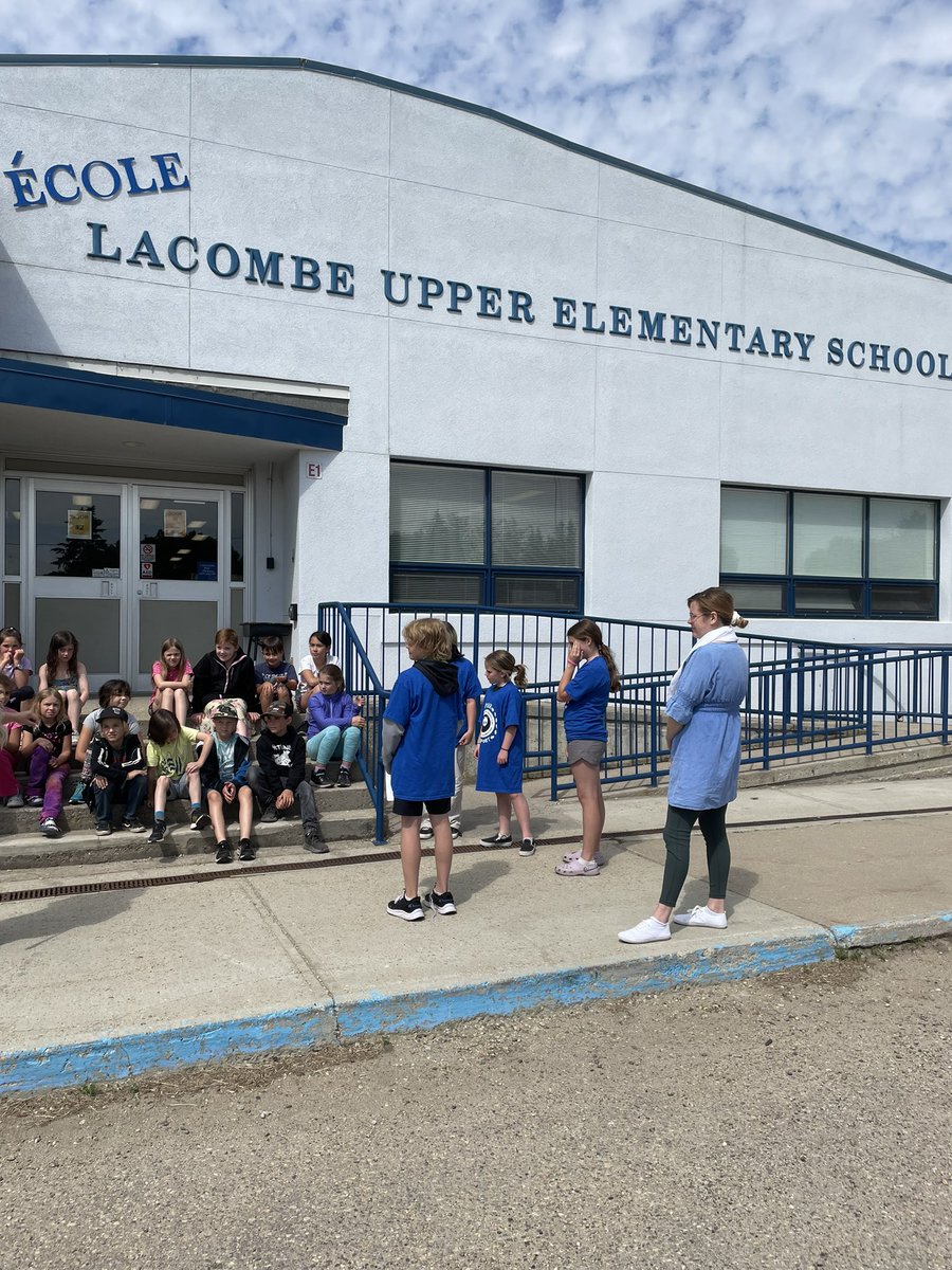Camp, @ejsm grade 3 tours, Wonderful Wednesday, Track and Field…it’s been a busy few weeks <a href="/ELUESchool/">École Lacombe Upper</a> ! <a href="/WCPS72/">Wolf Creek Schools</a>