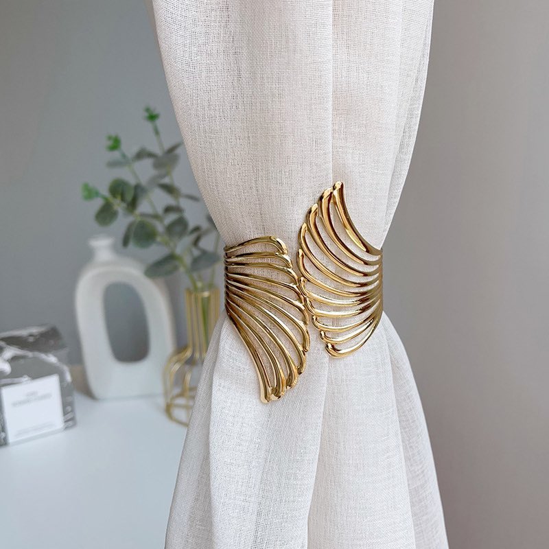 This minimalist luxury curtain strap has my heart 🤍🤩
N4,500